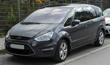 Ford S Max bérlés